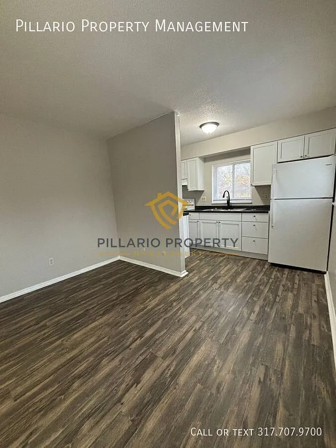 3130 E Bradbury Ave APT 10 photo 1