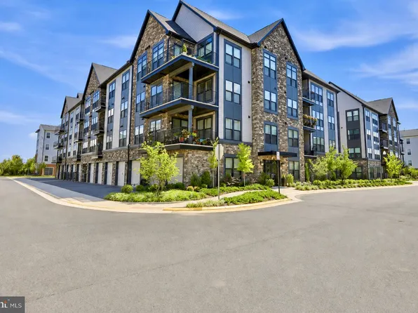 23650 Havelock Walk Ter Unit 407, Ashburn, VA 20148