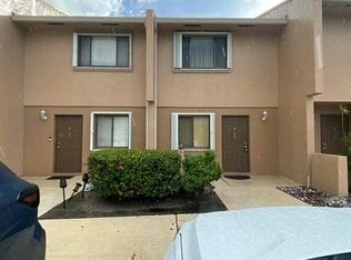 139 Sparrow Dr #G2, West Palm Beach, FL 33411