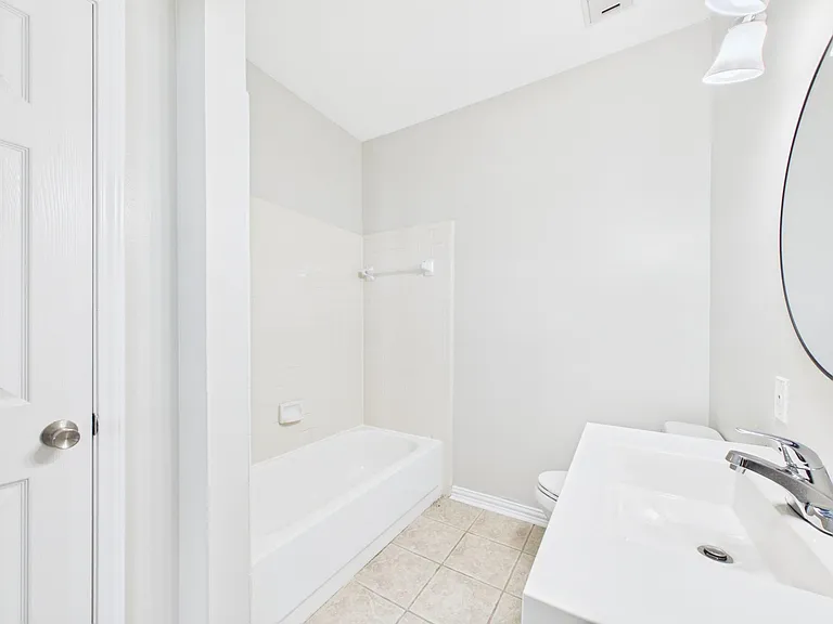 4001 Tanglewilde St #709 — Photo 21
