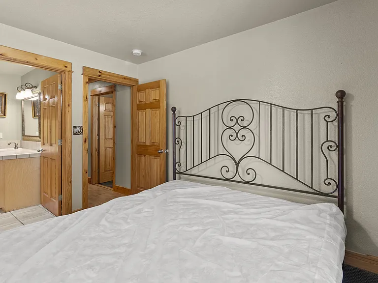307 Heath Dr #1 — Photo 66