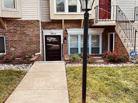2nd image of 3833 Lansdale Ct #82