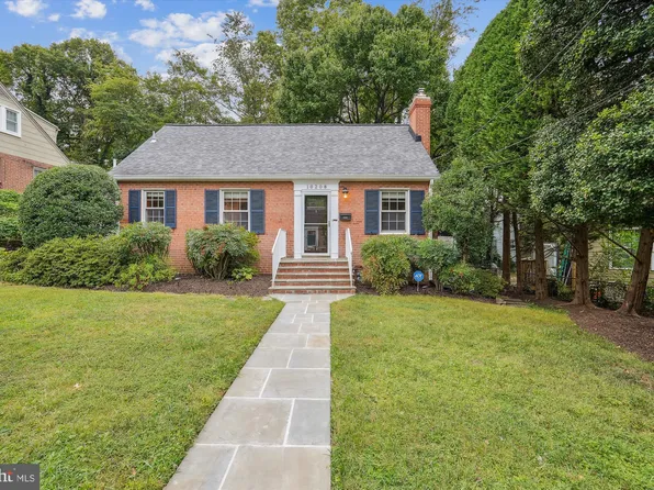 10208 Carson Pl, Silver Spring, MD 20901