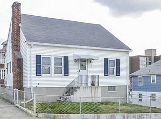 19 Loreto St, Providence, RI 02904