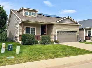 9023 Linden Dr, West Des Moines, IA 50266