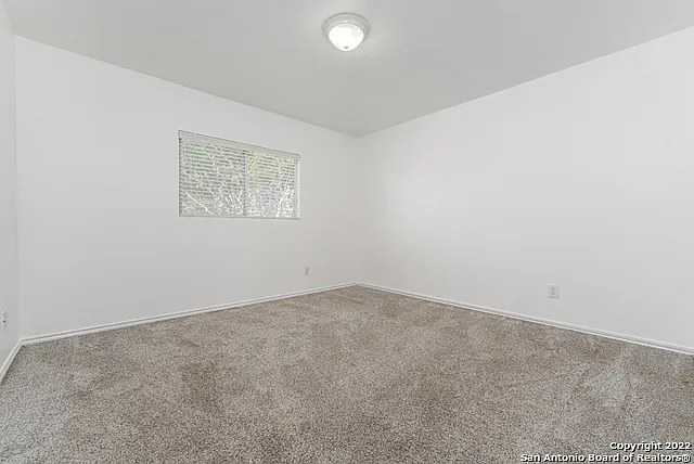 102 Mallow Grv — Photo 23
