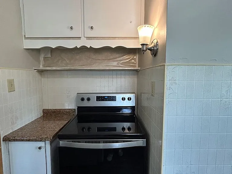 3516 N 47th Ave — Photo 13