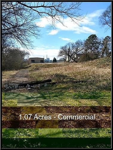 2nd image of 3105 Ground Breaker Way