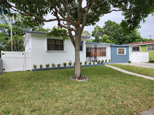 12620 NE Miami Ct, North Miami, FL 33161