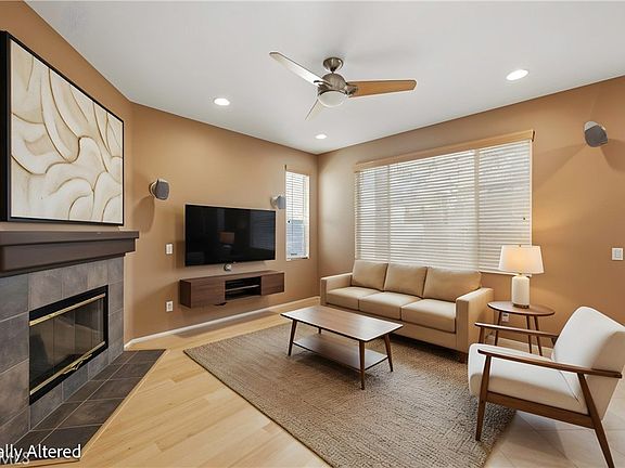 3rd image of 40122 Stowe Rd