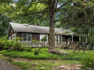 31 East Lane, Spring Valley, NY 10977