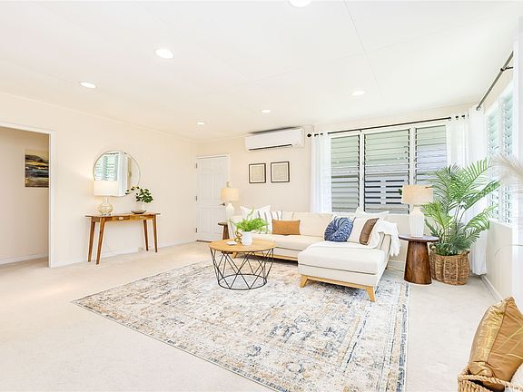 5th image of 609 Hunapaa St