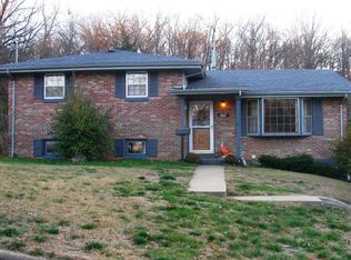 1813 Swifts Hwy, Jefferson City, MO 65109