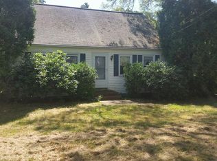 11 Spectacle Pond Ter, Wareham, MA 02571