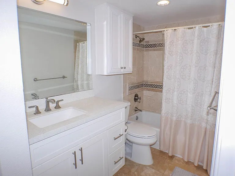 7509 Draper Ave #305 — Photo 20