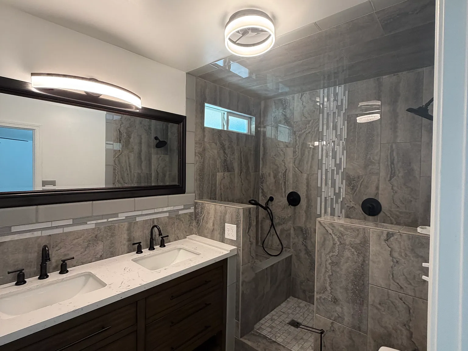 1 bed, $1,900 — Photo 3