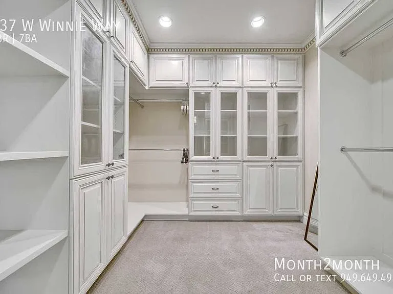 137 W Winnie Way — Photo 63