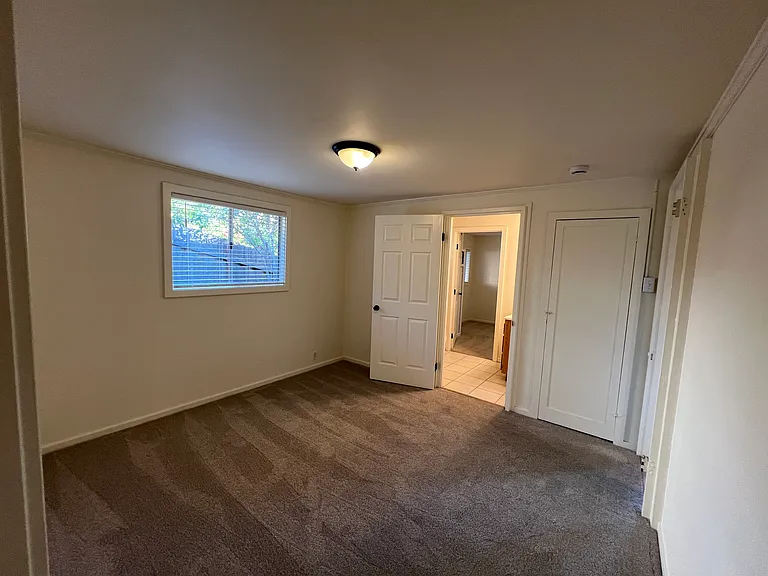 465 El Sueno Rd — Photo 13