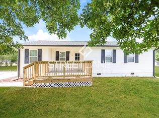 225 Morris Ln, Toney, AL 35773