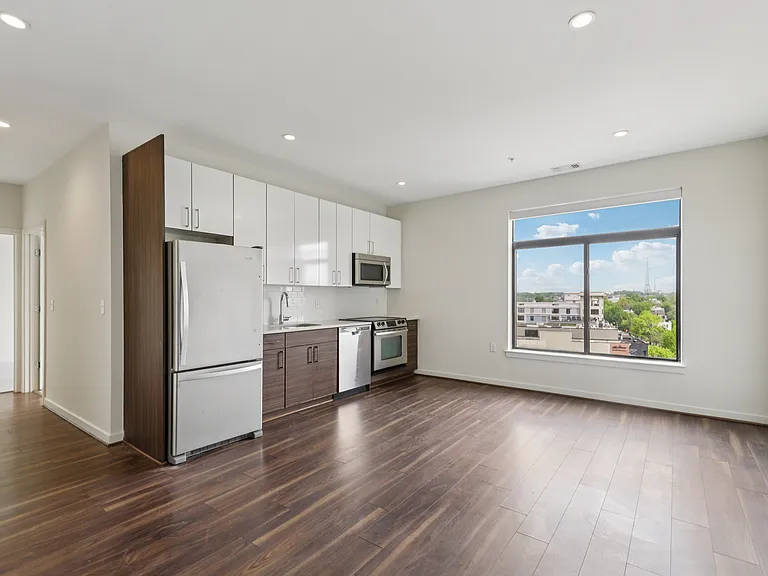 Fahrenheit Apartments — Photo 6