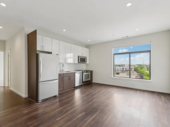 Fahrenheit Apartments