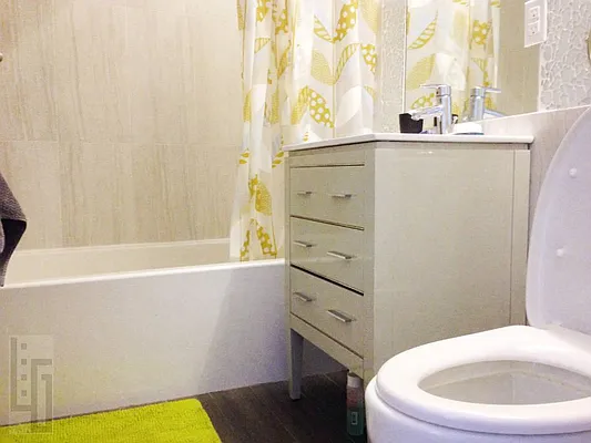 Rented by Loom Group | media 45