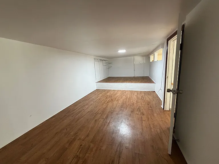 2756 Rooke Ave — Photo 6