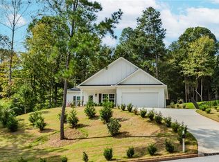 92 Belmont Park Dr, Commerce, GA 30529