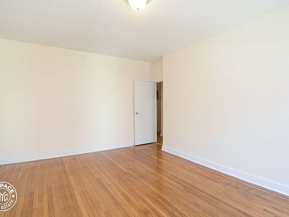 4th image of 2164 Caton Ave APT 6A