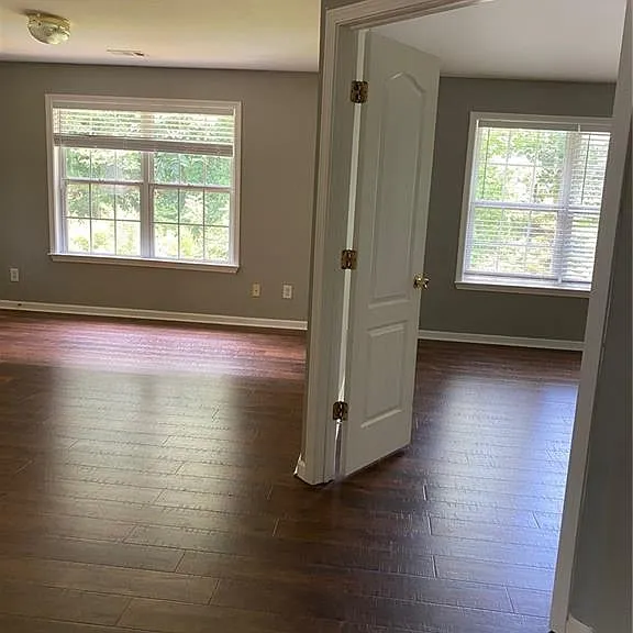 425 Beckenham Walk Dr — Photo 18