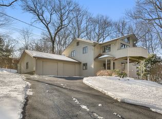 219 Wilton Rd, Westport, CT 06880