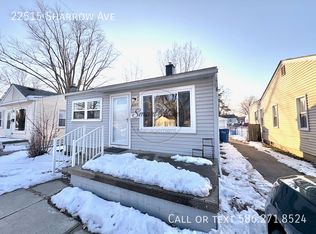 22515 Sharrow Ave, Warren, MI 48089
