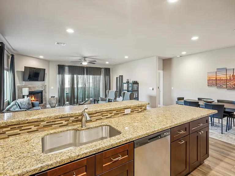 6145 E Cave Creek Rd #203 — Photo 10