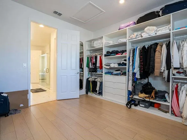 16870 Sanctuary Dr — Photo 67