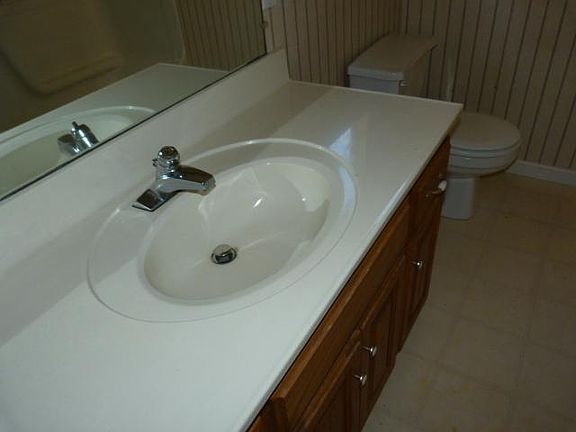 4th image of 117 Vickie Ln