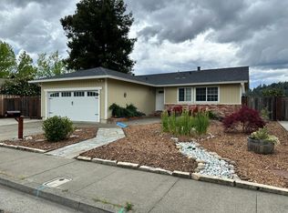 661 Bambi Ln, Santa Rosa, CA 95409
