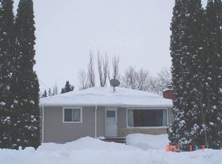 1615 2nd Ave S, Moorhead, MN 56560