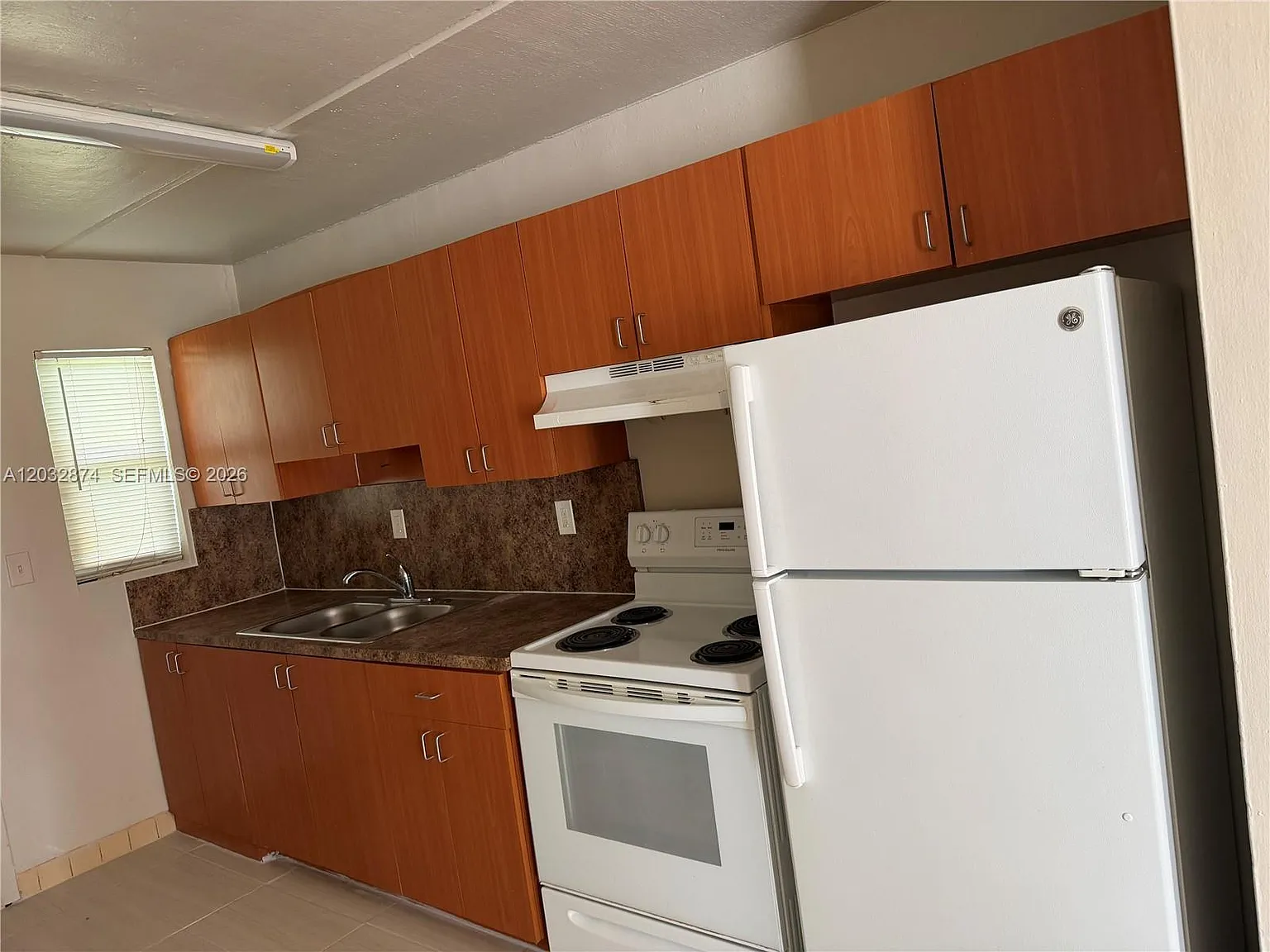 1 bed, 1.0 bath, $1,950 — Photo 3