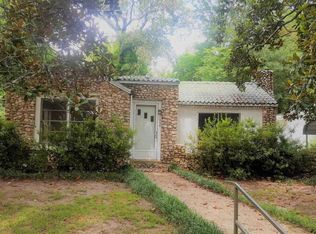 1200 Hermitage St, Camden, SC 29020