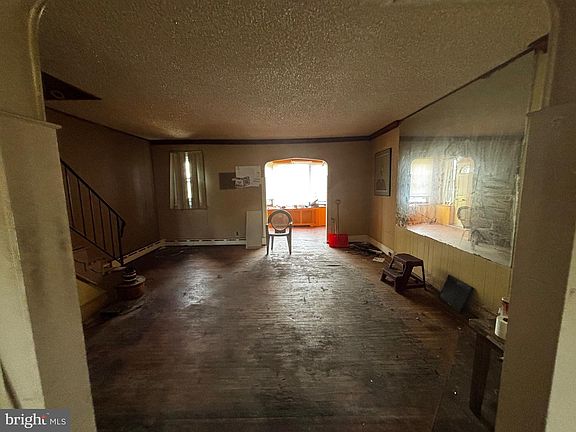 3rd image of 7316 W Passyunk Ave