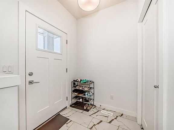 4th image of 106 Dawson Harbour Rise