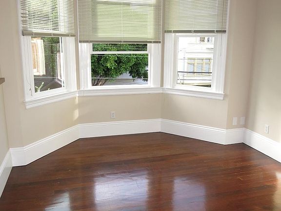 4th image of 2320 Jones St