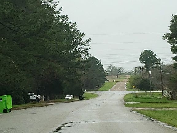 5th image of 163 Indian Oak Dr