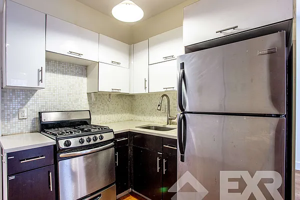 Rented by EXR | media 3