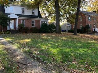 4930 Rock Spring Rd, Arlington, VA 22207