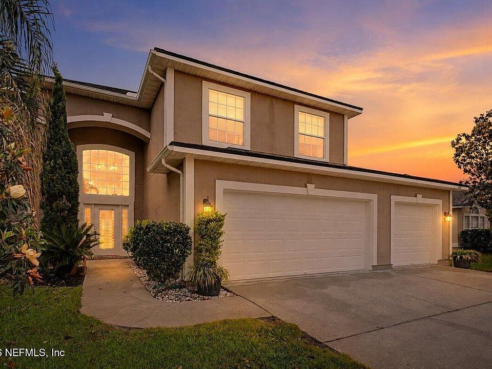 1st image of 112 PRINCE PHILLIP Drive