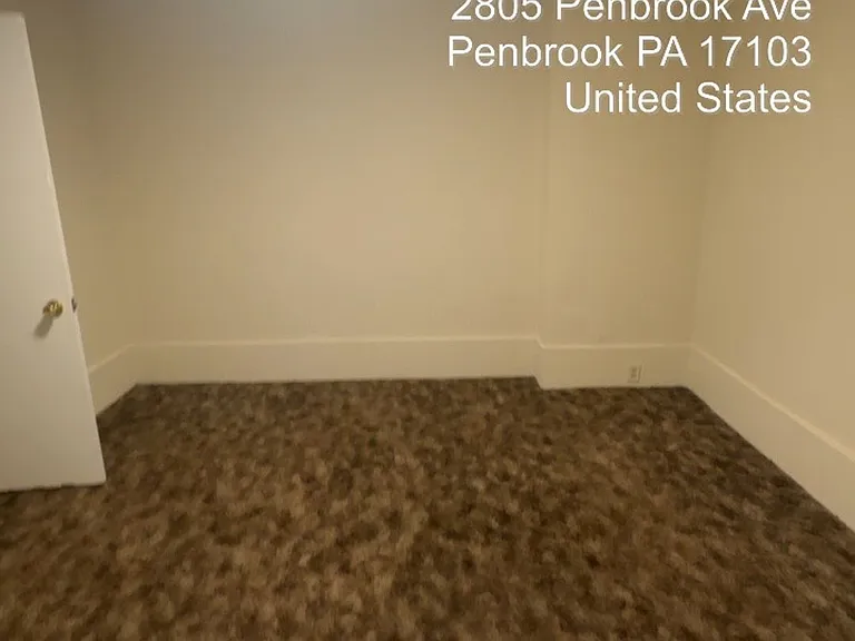 2801-2803 Penbrook Ave — Photo 6