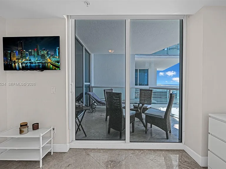 3801 Collins Ave #1102 — Photo 31