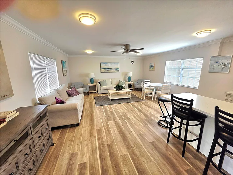 2230 NE 56th Pl #208 — Photo 21