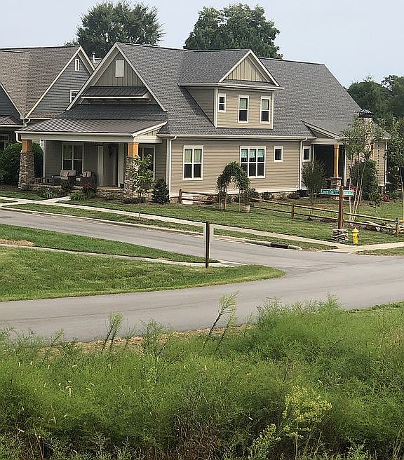 1st image of 15704 Laurel Oak Cs